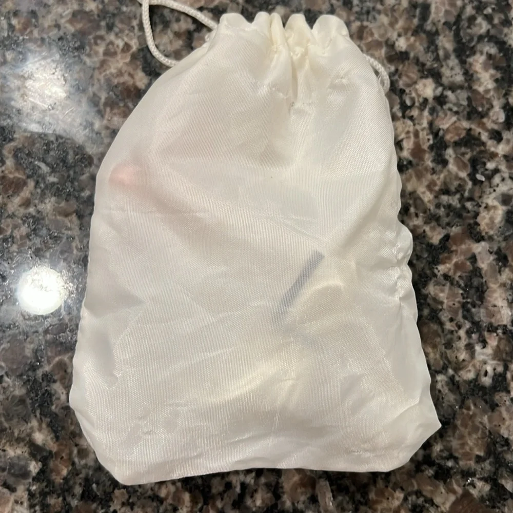 Philips White and Pink Electric Shaver Set - Picture 4 of 4